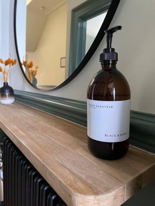 New Luxury For 2024 - Central Plymouth House - Sleeps 10 - Access To Plymouth Town - Close To The Barbican - Pets Welcome - Parking Available - By Luxe Living By Sophia Extérieur photo