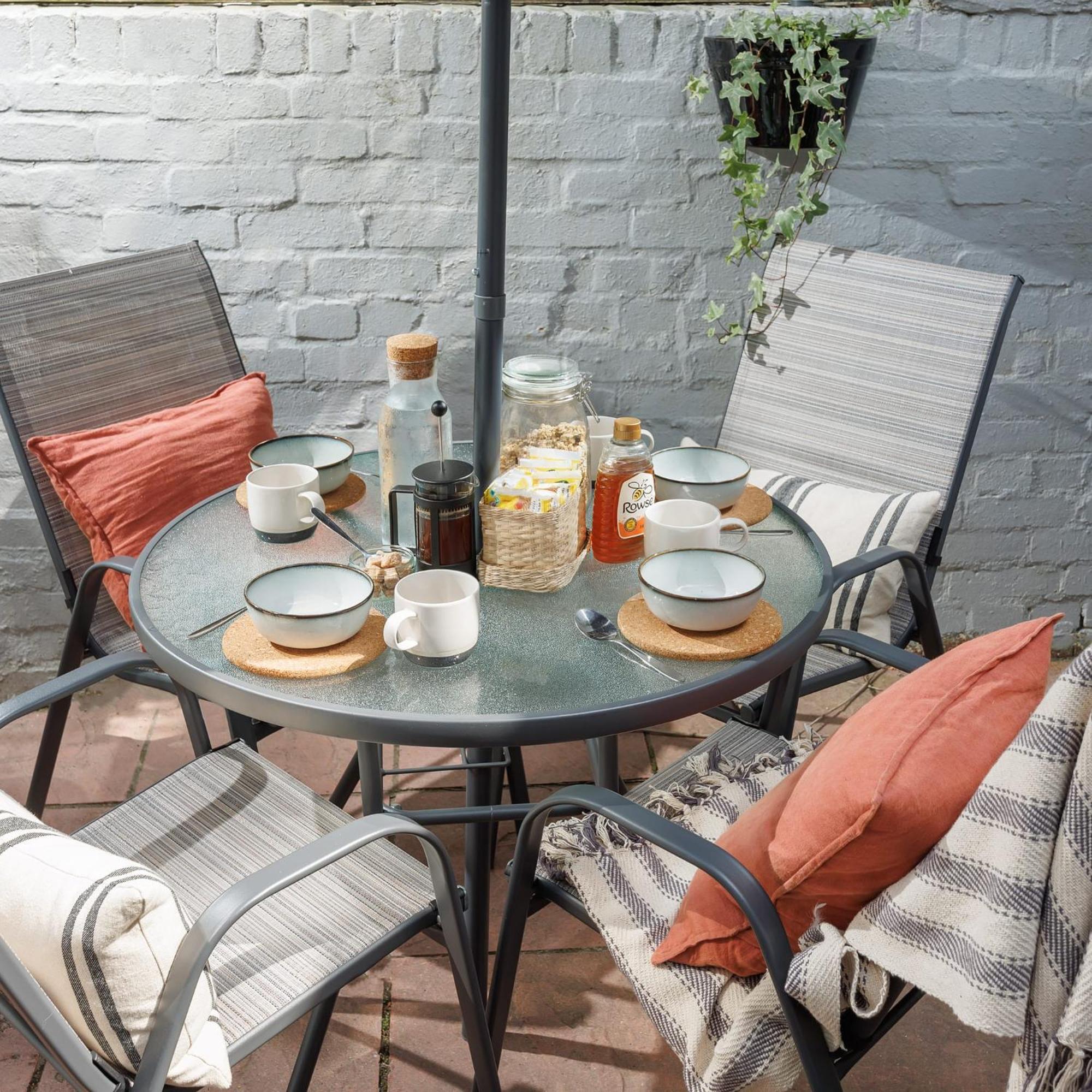 New Luxury For 2024 - Central Plymouth House - Sleeps 10 - Access To Plymouth Town - Close To The Barbican - Pets Welcome - Parking Available - By Luxe Living By Sophia Extérieur photo